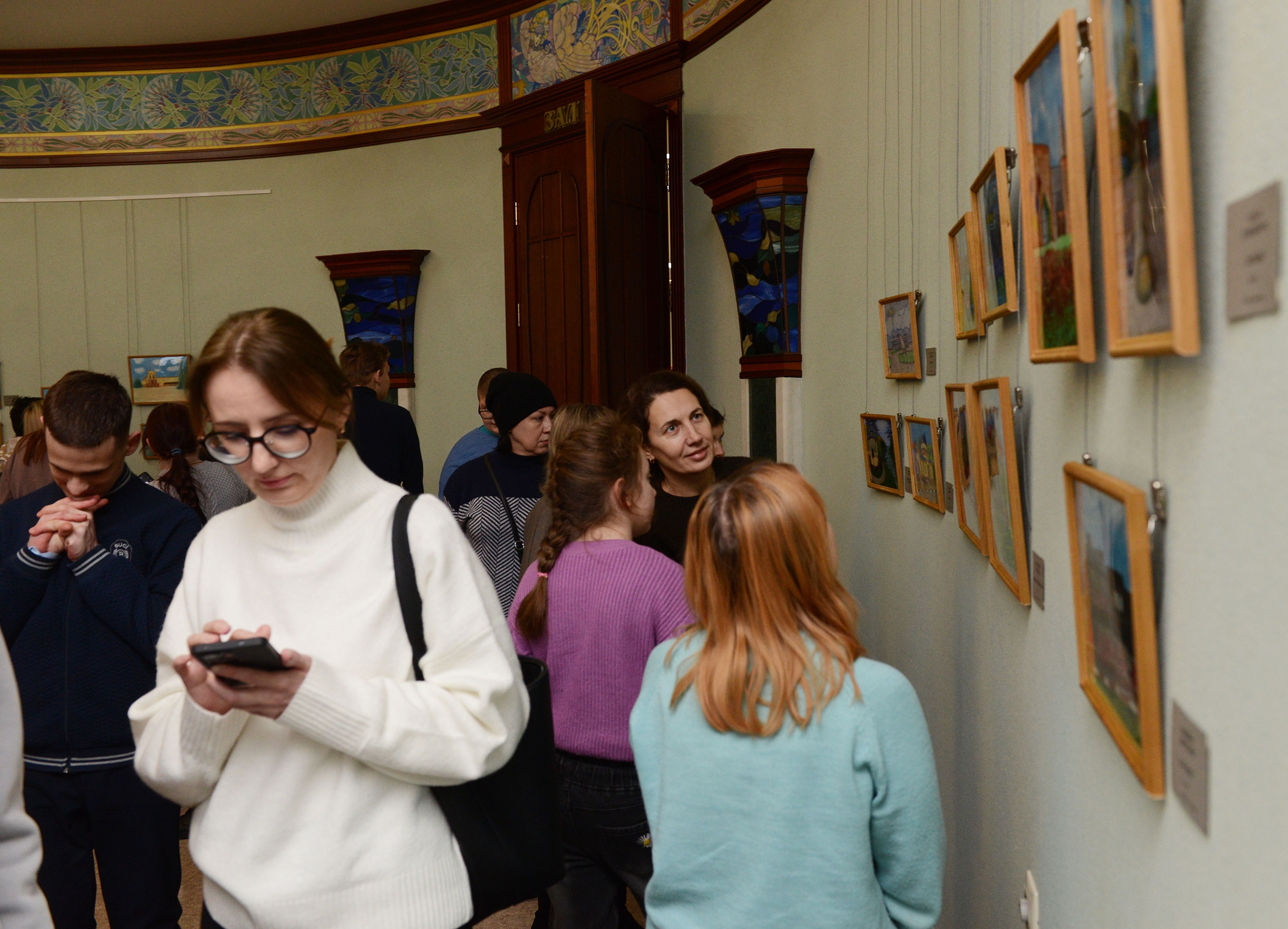 художественный9